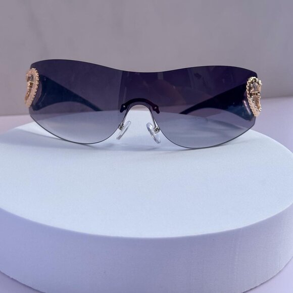 Y2K Rimless Sunglasses, Unisex in Light Gray. Trendy Gradient Wrap-Around - Picture 3 of 8